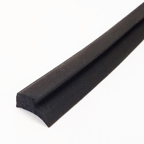 DOOR BOTTOM RUBBER SEAL - M152